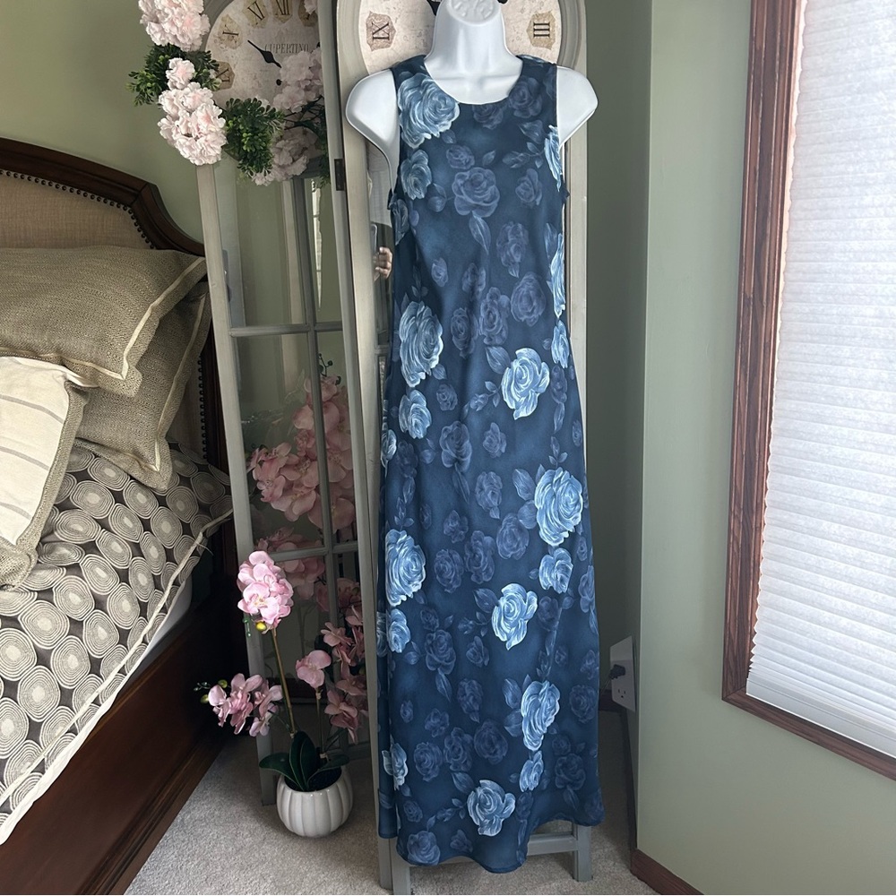 JOHNNIE M Blue Floral Midi Dress Bias Cut Keyhole Back Sleeveless Size 10